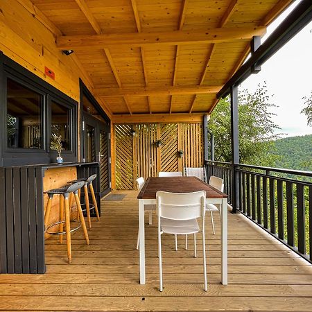 Neuvéglise Chalet Nature Sur La Vallee De La Truyere מראה חיצוני תמונה